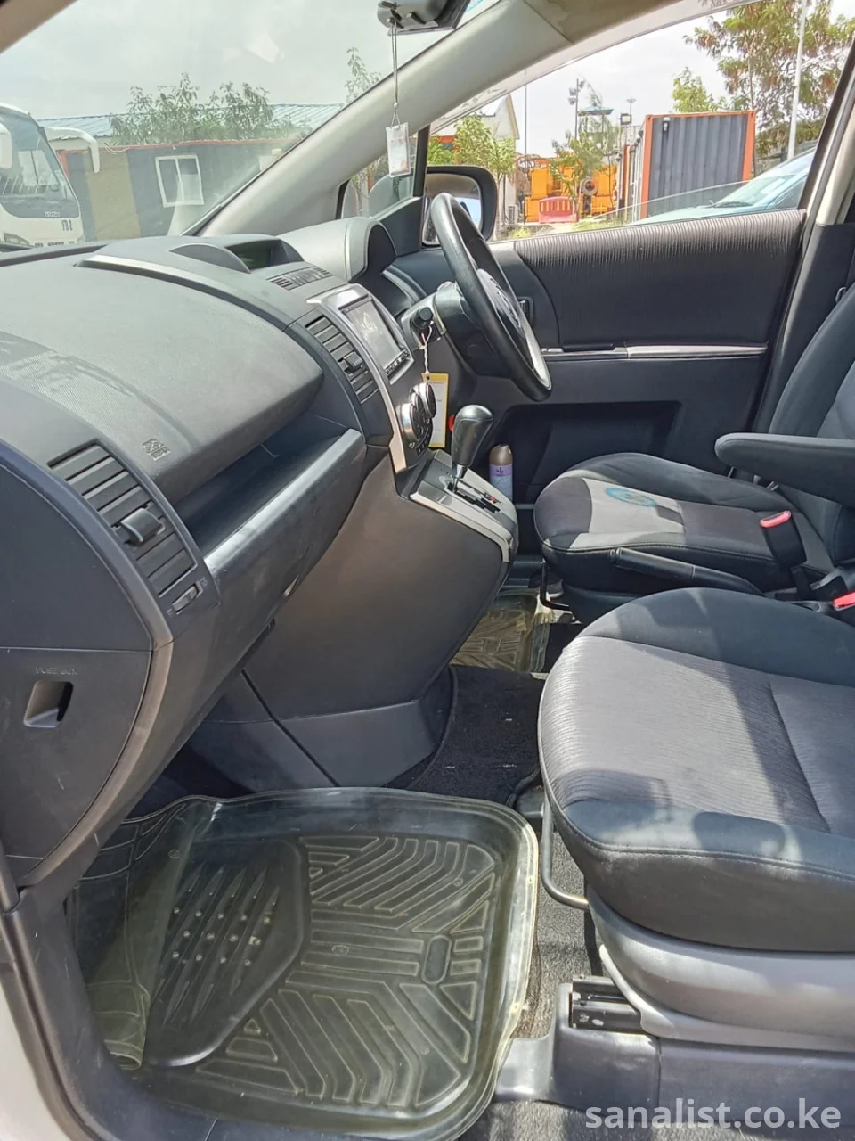 Mazda Premacy 2008 | Auto | 7-Seater | Petrol | KES 500K