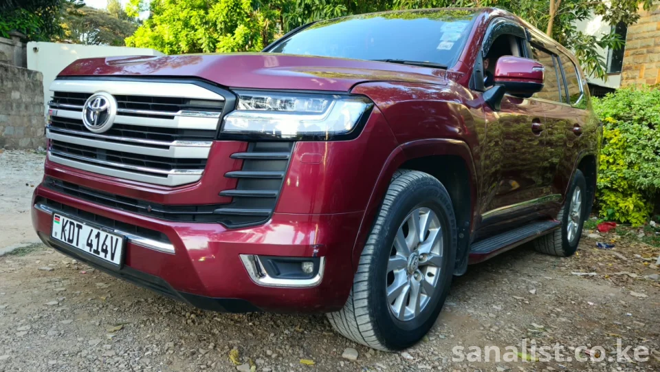 Toyota Land Cruiser New Shape | Facelift (Ex-Japan) | Cars for Sale in Nairobi