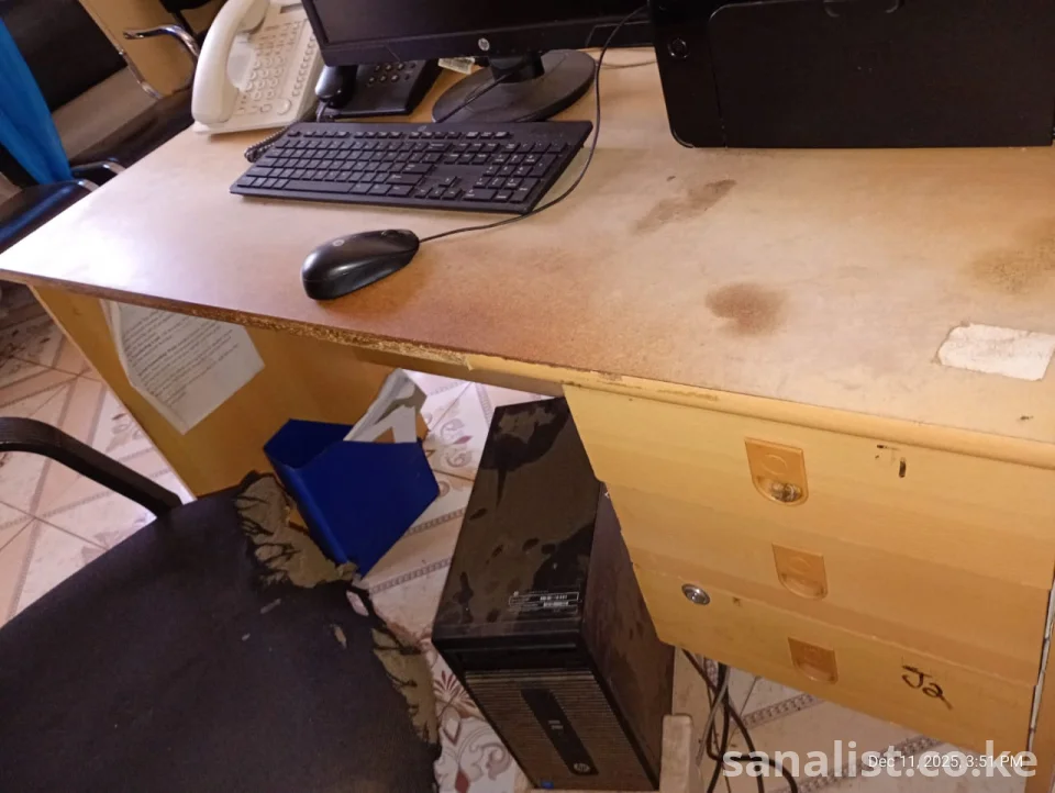 Office Desk with Double Drawers
