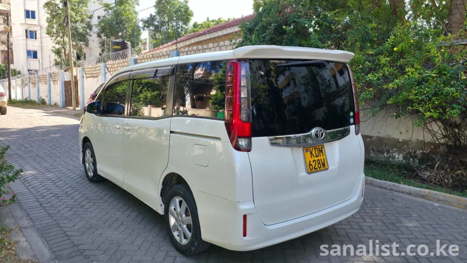 Toyota Noah for Sale — 2016 Ex-Japan 7-Seater | Fully Loaded | Mombasa