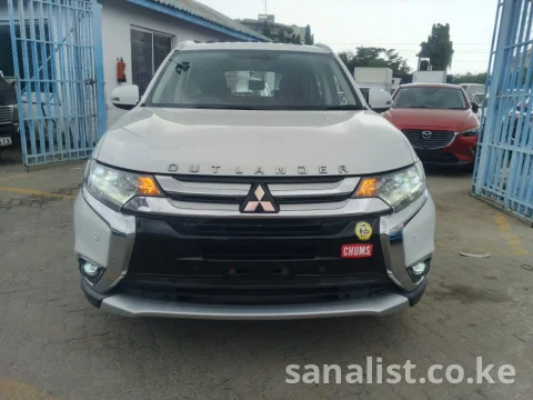 2018 Mitsubishi Outlander Petrol Automatic SUV for Sale Mombasa