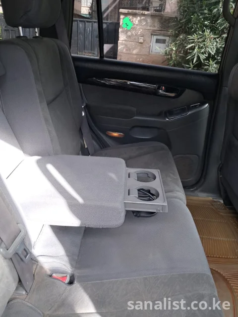 Toyota Land Cruiser Prado 2008 White | Used Cars in Kenya for Sale in Nairobi 11