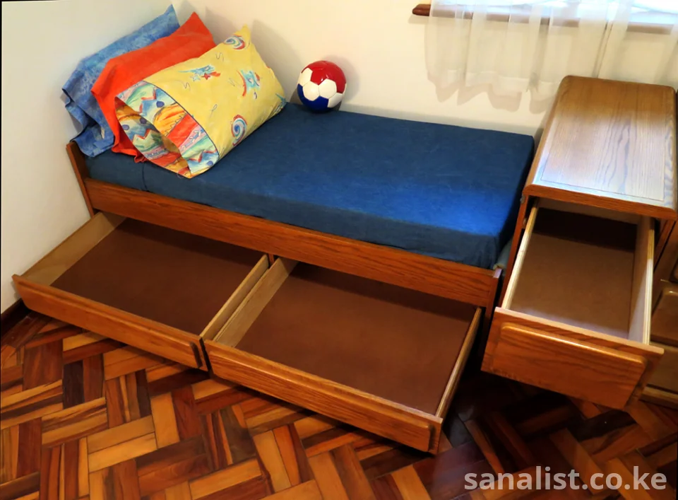 FOR SALE Brand Name CHILD CRAFT FURNITURE IMPORTED FROM THE USA