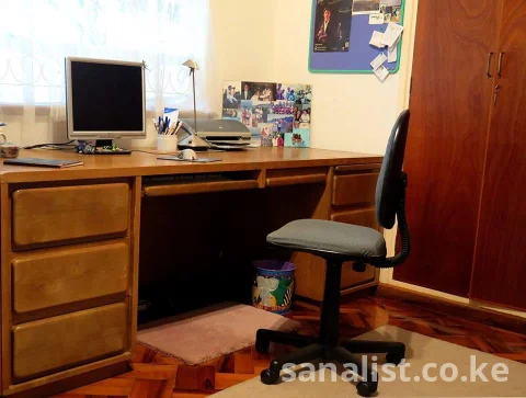 For Sale Amazing Modern Italian Design Desk with 2 Top Drawers & 6 Amazing XX Extra Large Drawers on both sides of the Desk! 3