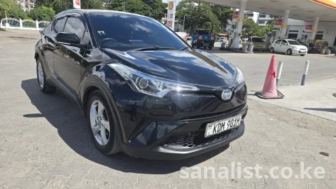 Toyota C-HR for Sale in Kenya – 2017 1800cc Petrol SUV in Mombasa