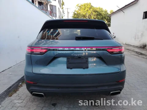 2019 Porsche Cayenne 3.0L Petrol for Sale in Kenya – Full Option, 30,000 km | Mombasa 8