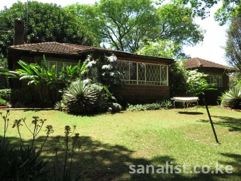 FOR SALE - PRESTIGIOUS PROPERTY IN LAVINGTON, NAIROBI (0.8 ACRES)