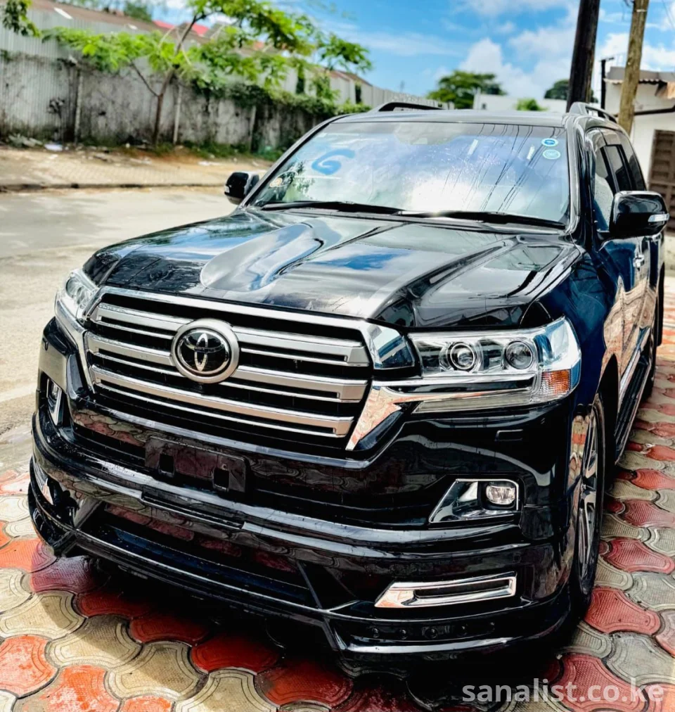 Toyota Land Cruiser ZX for Sale in Kenya (Mombasa) – 4WD, Sunroof, Leather Seats, Navigation