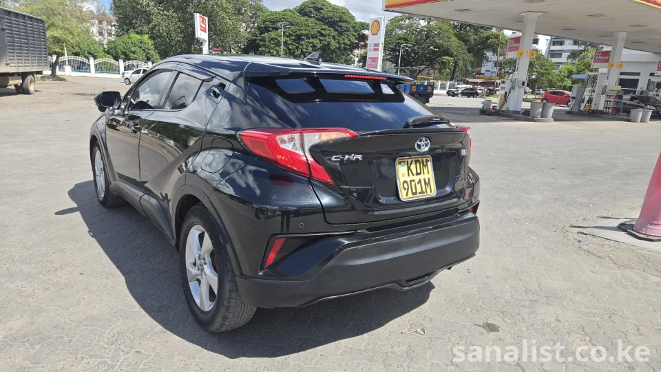 Toyota C-HR for Sale in Kenya – 2017 1800cc Petrol SUV in Mombasa