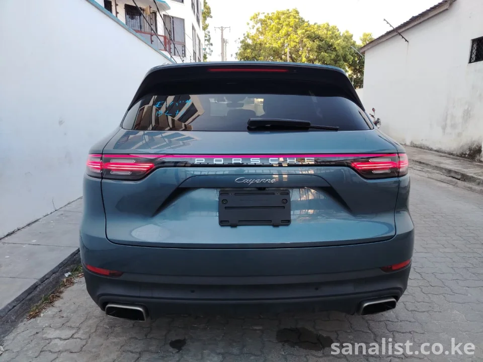 2019 Porsche Cayenne 3.0L Petrol for Sale in Kenya – Full Option, 30,000 km | Mombasa