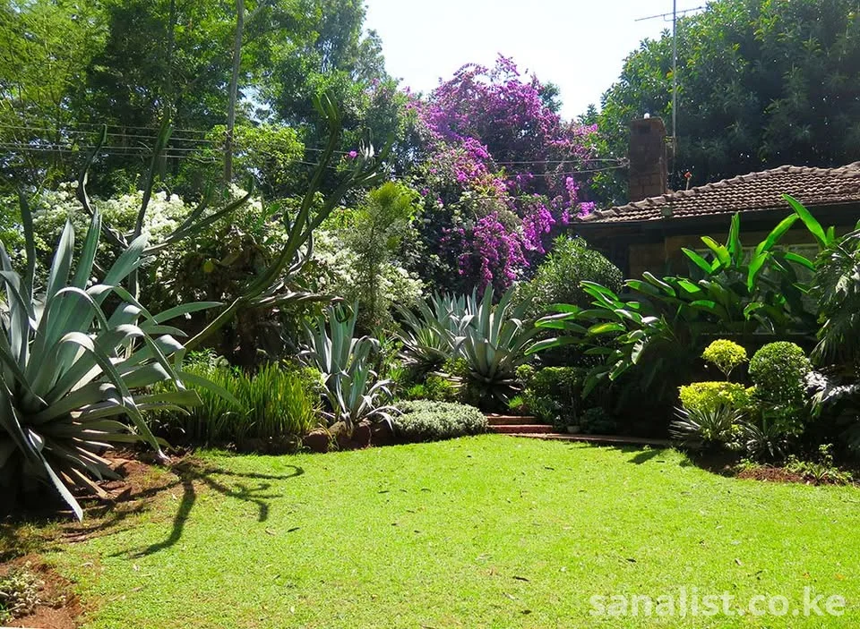 FOR SALE - PRESTIGIOUS PROPERTY IN LAVINGTON, NAIROBI (0.8 ACRES)