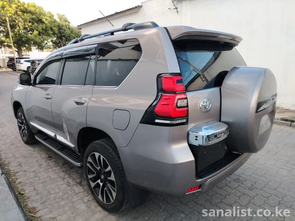 Toyota Prado VXL 2019 for Sale in Mombasa – Fresh Import Diesel 7 Seater