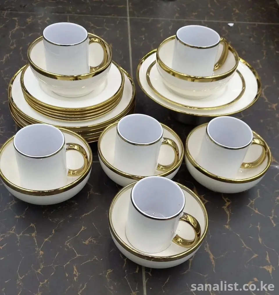 Dinner Set | Ceramic | Gold Rimmed 24 Pieces in Nairobi