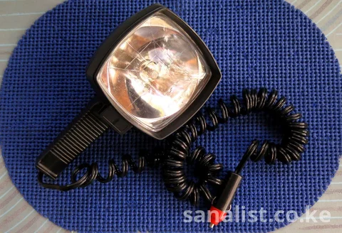 FOR SALE A QUARTZ HALOGEN HANDHELD SPOTLIGHT!!