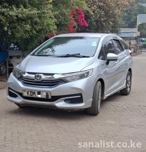 Honda Fit Shuttle 1.5L Hybrid Automatic for Sale in Nairobi, Kenya 7