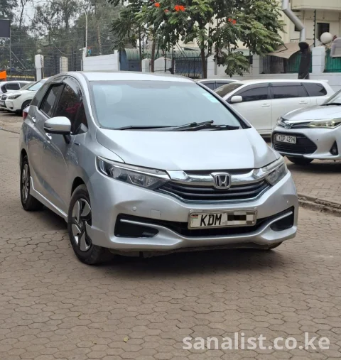 Honda Fit Shuttle 1.5L Hybrid Automatic for Sale in Nairobi, Kenya 10