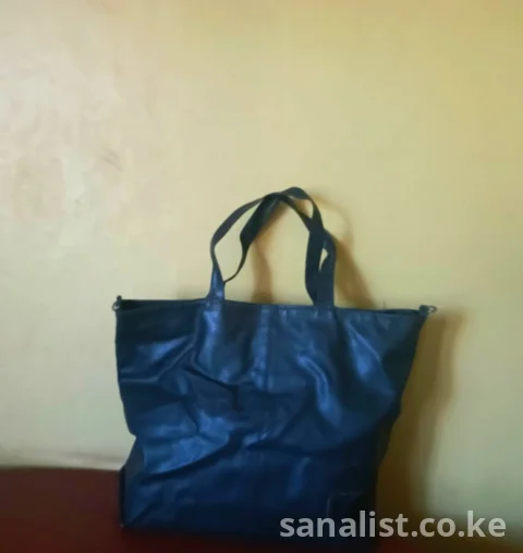 Thrifted Bags in Nairobi | Affordable Bags in Different Colours