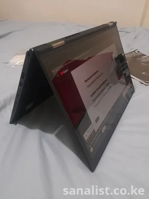 Used Lenovo ThinkPad X1 Yoga 7th Gen Core i5 8GB RAM 256GB SSD 14" FHD Touchscreen 2-in-1 Laptop with Stylus Pen