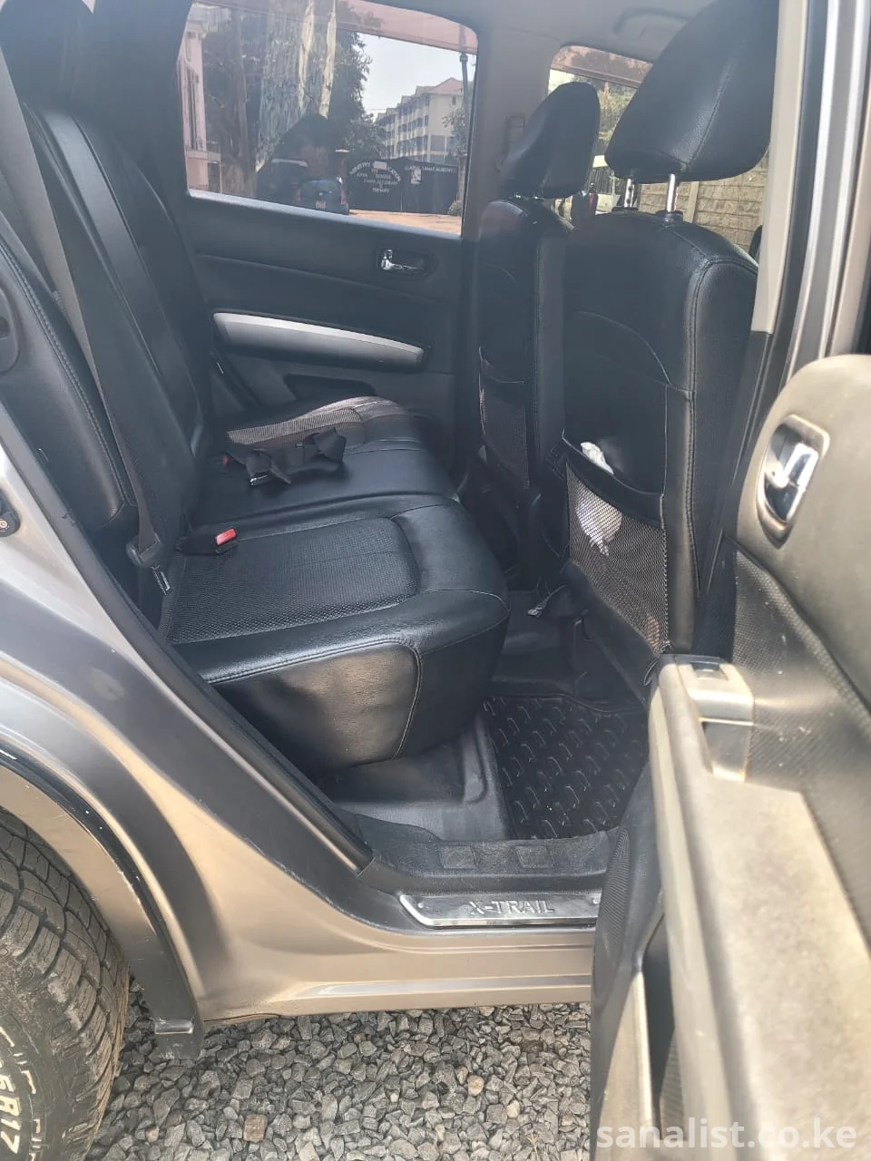 Nissan X-Trail Used Car for Sale in Kenya | Nairobi SUV 2010