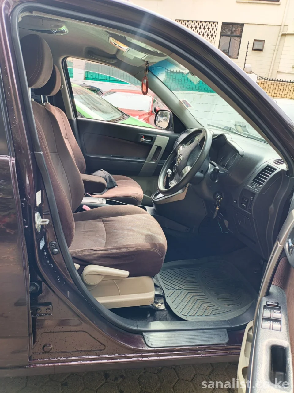 Toyota Rush 2012 1500cc Automatic for Sale in Nairobi, Kenya