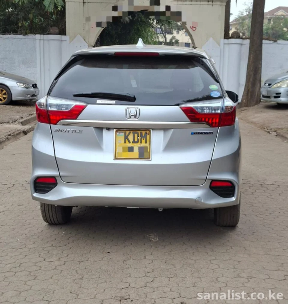 Honda Fit Shuttle 1.5L Hybrid Automatic for Sale in Nairobi, Kenya