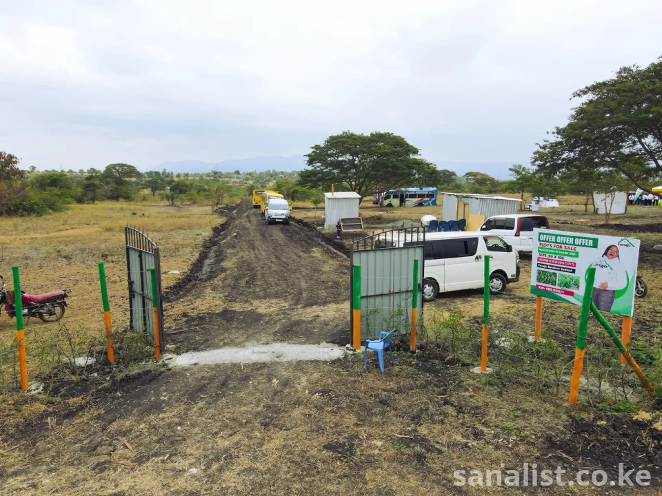 50 by 100 PRIMES PLOTS IN MAKUTANO PI FOR SALE