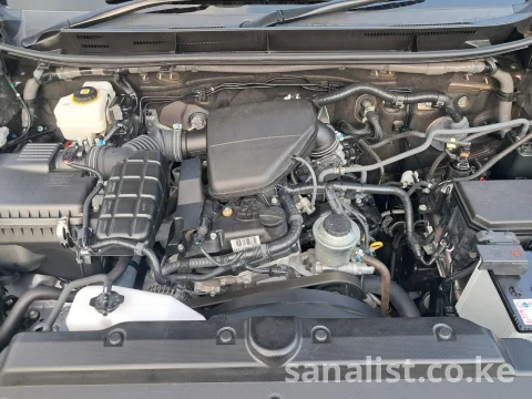 Toyota Land Cruiser Prado 2700cc Petrol – 35,000km | Fresh Import Ex-Japan | Mombasa | 2022 14
