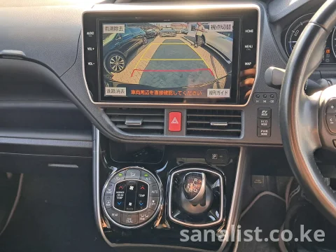 Toyota Voxy Hybrid 2019 1800cc 7-Seater with TV & Auto Doors Kenya 5