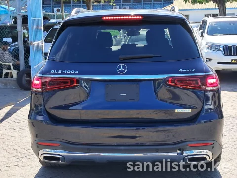 Mercedes-Benz GLS 400d 2021 7-Seater Diesel for Sale Kenya 3