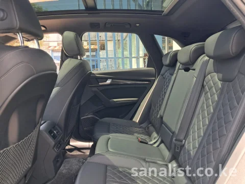 Audi SQ5 2020 V6 3000cc Petrol with Sunroof for Sale Kenya 5