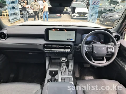 2024 Toyota Prado VX 7-Seater for Sale in Mombasa, Kenya 7