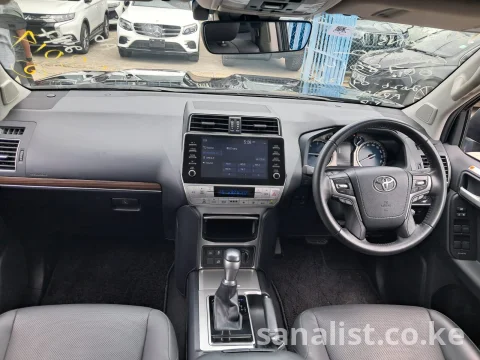 Toyota Prado TX-L 2022 2800cc Diesel 7-Seater with Roof Tent Kenya 8