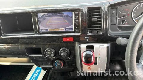 Toyota Hiace DX GL 2021 for Sale in Mombasa – Fresh Import, 40,000 KM | Sanalist 4