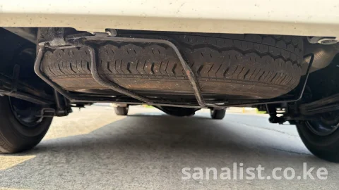 Toyota Hiace DX GL 2021 for Sale in Mombasa – Fresh Import, 40,000 KM | Sanalist 15