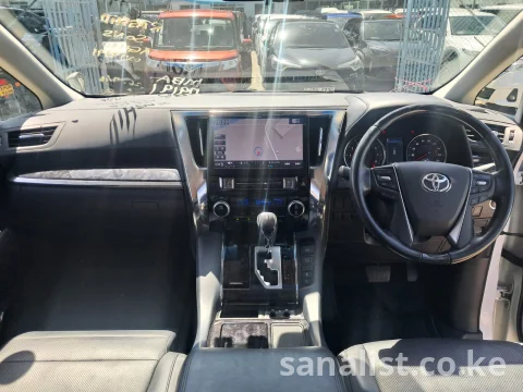 Used Toyota Alphard for Sale in Kenya | Fresh Import 6
