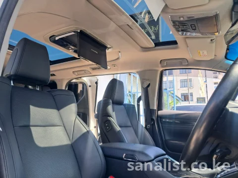 Used Toyota Alphard for Sale in Kenya | Fresh Import 9