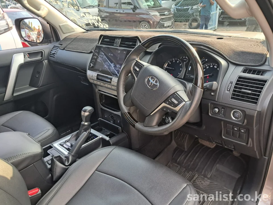 Toyota Land Cruiser Prado 2700cc Petrol – 35,000km | Fresh Import Ex-Japan | Mombasa | 2022
