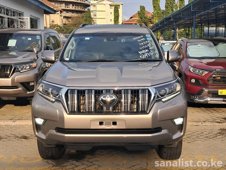 Toyota Land Cruiser Prado 2700cc Petrol – 35,000km | Fresh Import Ex-Japan | Mombasa | 2022