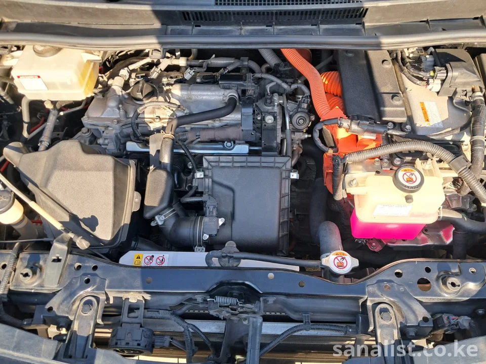 Toyota Voxy Hybrid 2019 1800cc 7-Seater with TV & Auto Doors Kenya