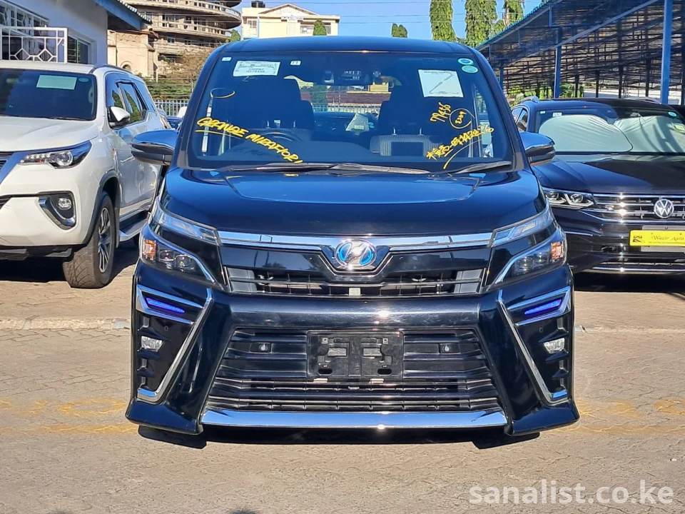 Toyota Voxy Hybrid 2019 1800cc 7-Seater with TV & Auto Doors Kenya