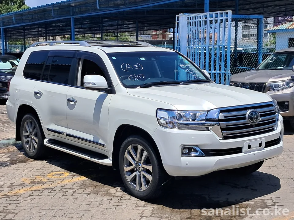 Toyota Land Cruiser ZX V8 2019 7-Seater 4600cc for Sale Kenya