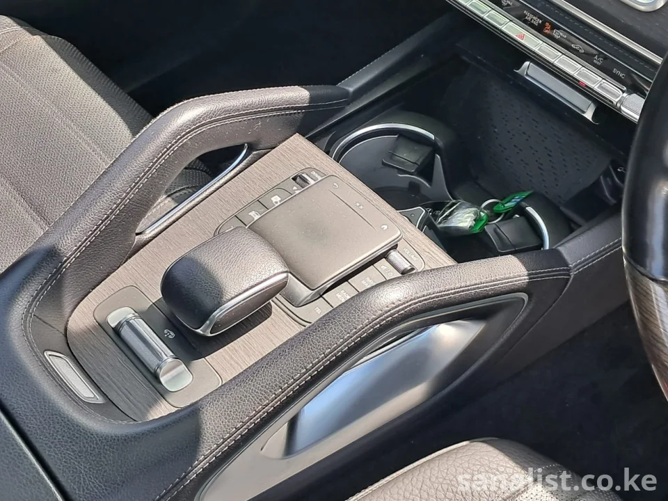 Mercedes-Benz GLS 400d 2021 7-Seater Diesel for Sale Kenya