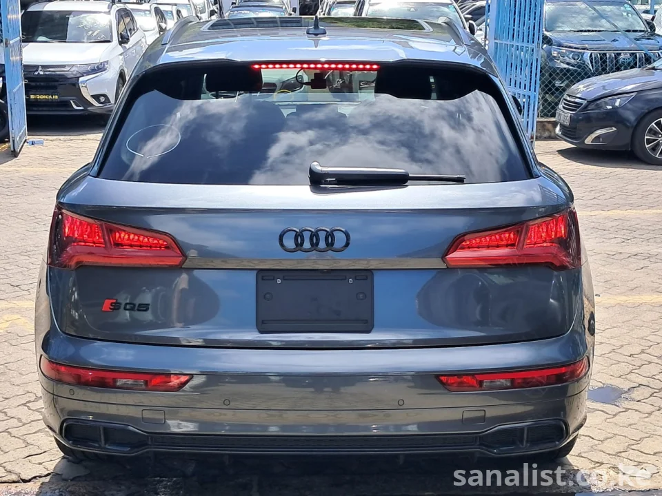 Audi SQ5 2020 V6 3000cc Petrol with Sunroof for Sale Kenya