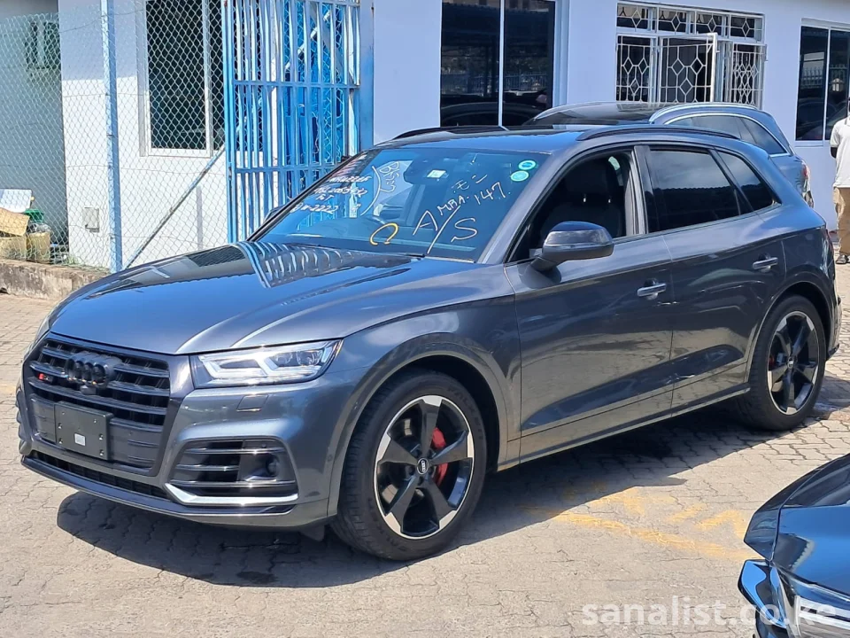 Audi SQ5 2020 V6 3000cc Petrol with Sunroof for Sale Kenya