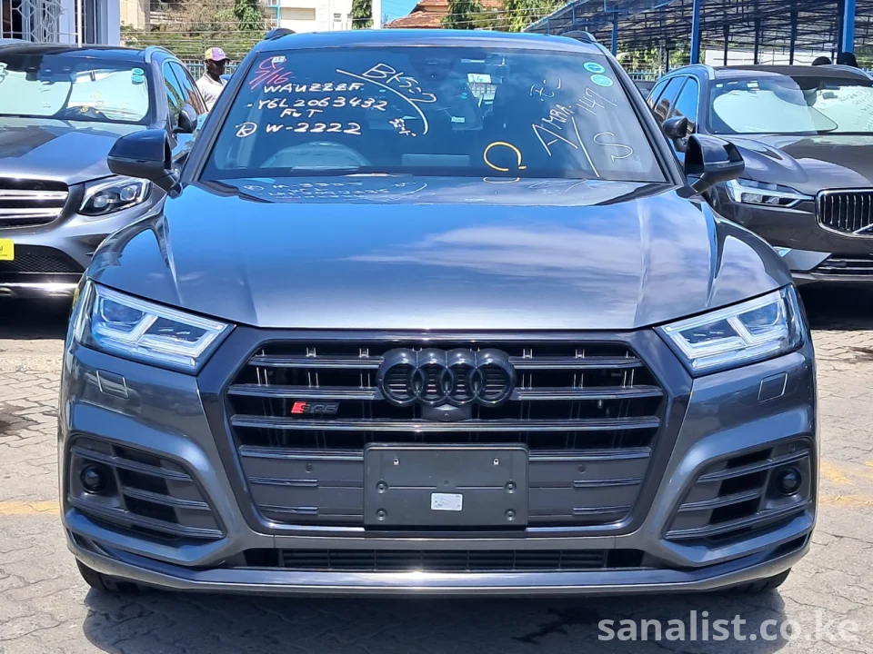 Audi SQ5 2020 V6 3000cc Petrol with Sunroof for Sale Kenya