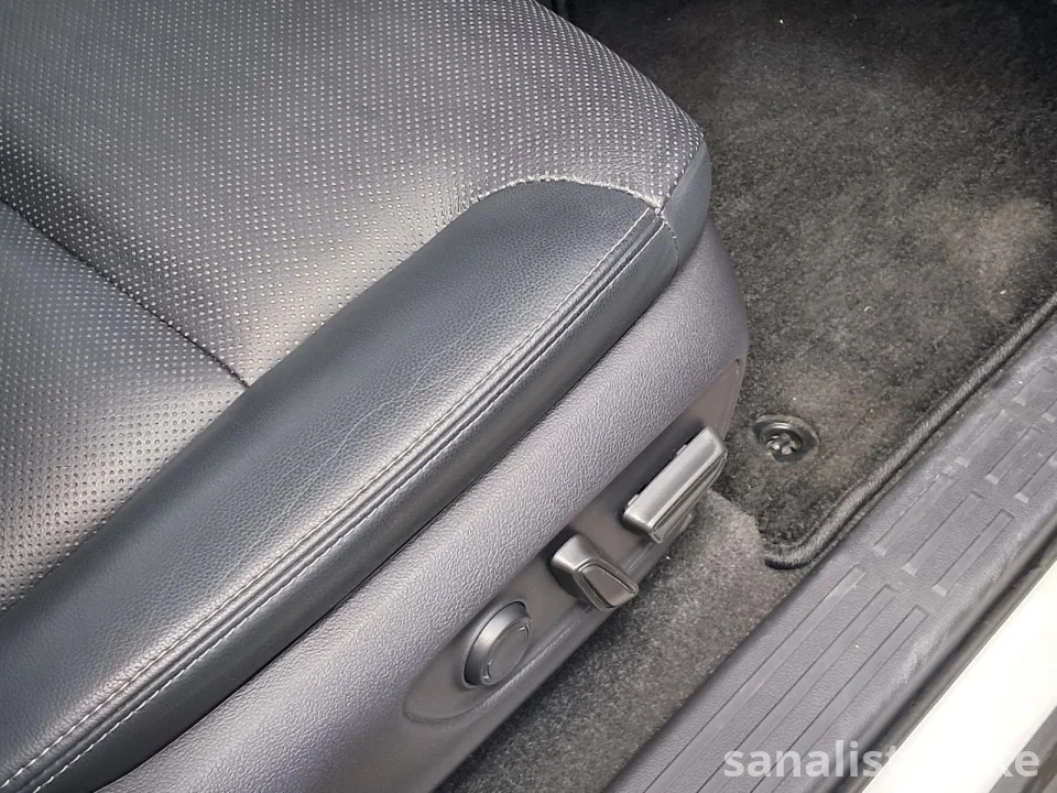 2024 Toyota Prado VX 7-Seater for Sale in Mombasa, Kenya