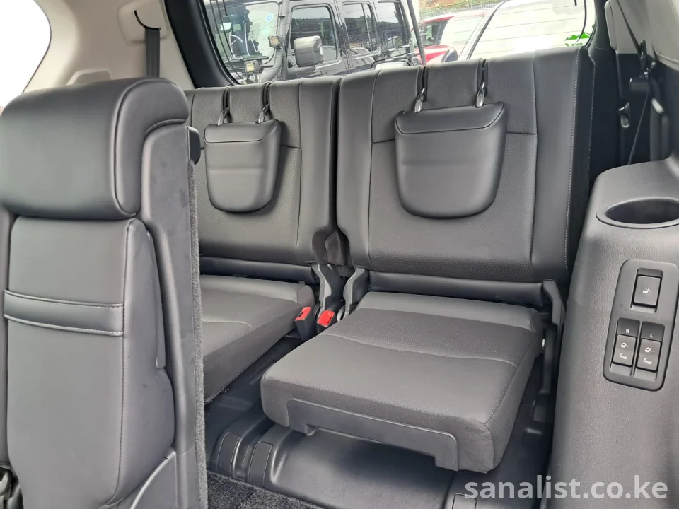 Toyota Prado TX-L 2022 2800cc Diesel 7-Seater with Roof Tent Kenya
