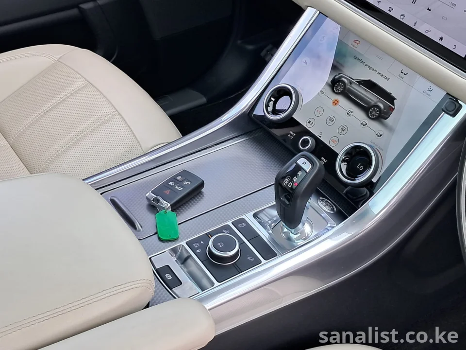 2019 Range Rover Sport 3000cc Diesel 58,000km for Sale Kenya