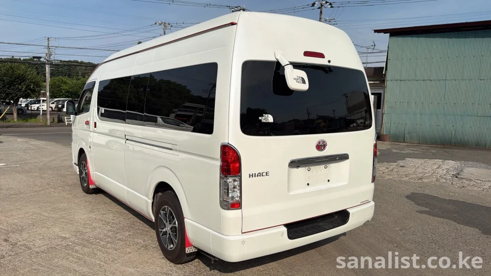 Toyota Hiace DX GL 2021 for Sale in Mombasa – Fresh Import, 40,000 KM | Sanalist