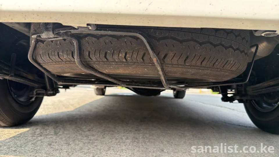 Toyota Hiace DX GL 2021 for Sale in Mombasa – Fresh Import, 40,000 KM | Sanalist